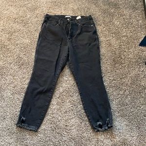 Good American good curve crop jeans